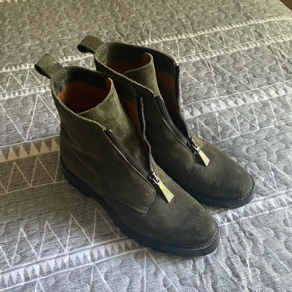Frye Julie Zip Suede Boots in Green